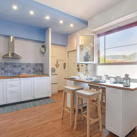 1 Bedroom Gorgeous Apartment In Rapallo * Rapallo